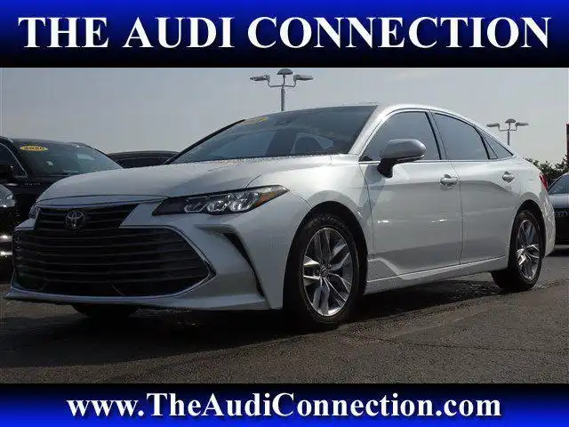 2021 Toyota Avalon XLE's photo