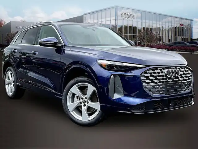 2026 Audi Q5 Premium Plus quattro's photo