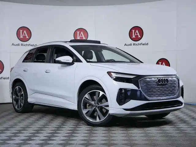 2022 Audi Q4 e-tron 50 Premium Plus quattro's photo
