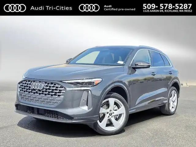 2025 Audi Q5 40 Premium Plus's photo