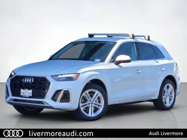 2024 Audi Q5 55 e Premium photo 1