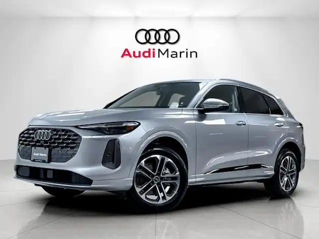 2026 Audi Q5 Premium Plus quattro's photo