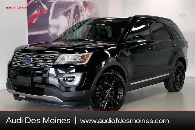 2017 Ford Explorer XLT 4WD photo 1