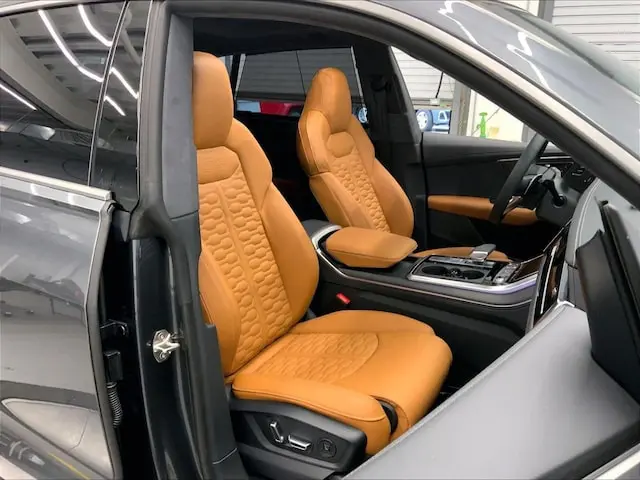 2026 Audi RS Q8 Base photo 5