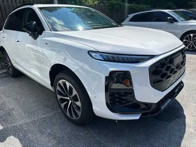 2026 Audi Q3 S line quattro's photo