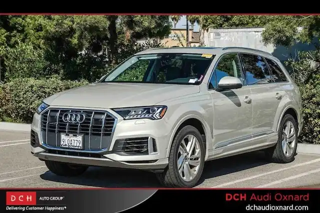 2024 Audi Q7 55 Premium Plus quattro Tiptronic's photo