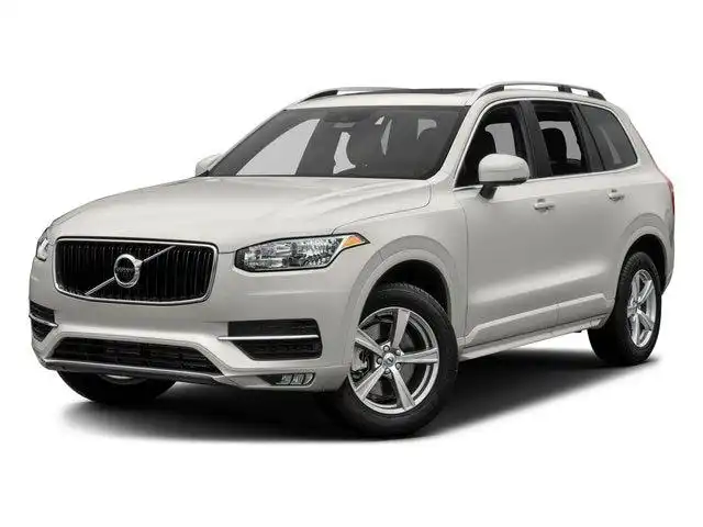2017 Volvo XC90 T6 AWD Momentum's photo
