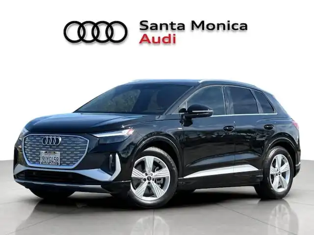 2025 Audi Q4 e-tron 55 Premium Plus quattro's photo