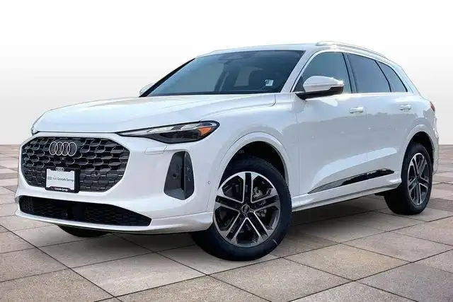 2026 Audi Q5 Premium quattro's photo