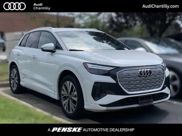 2023 Audi Q4 e-tron 40 Premium Plus's photo