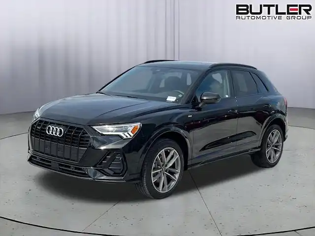 2025 Audi Q3 45 TFSI S Line Premium quattro's photo