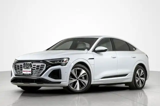 2024 Audi Q8 Sportback e-tron 55 114 kWh Premium Plus quattro's photo