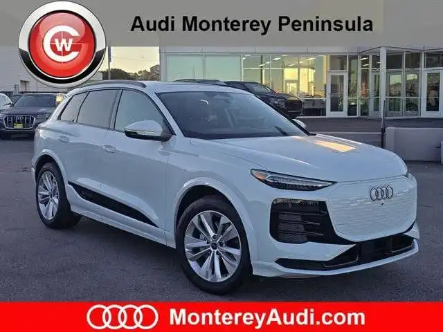2025 Audi Q6 e-tron Premium Plus's photo