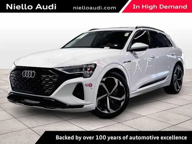 2024 Audi Q8 e-tron 114 kWh Premium Plus quattro 55's photo