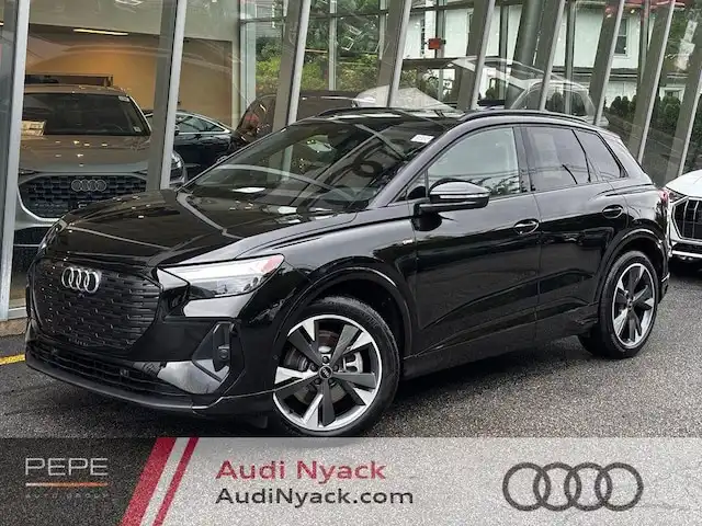 2024 Audi Q4 e-tron 55 Premium Plus quattro's photo