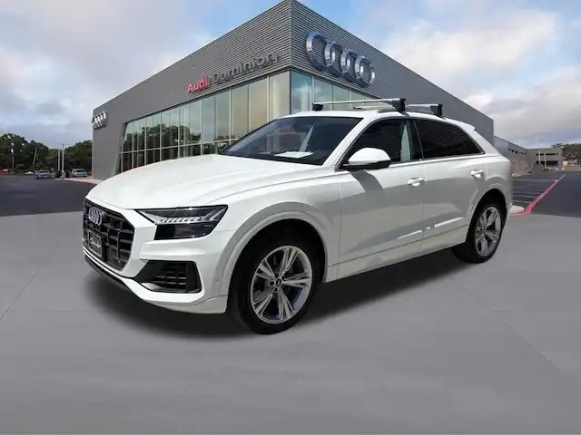 2023 Audi Q8 55 Premium quattro Tiptronic's photo