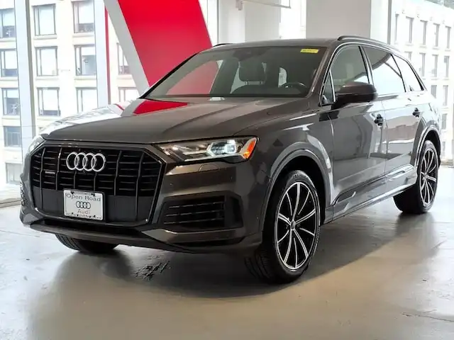 2021 Audi Q7 55 Premium Plus quattro Tiptronic's photo