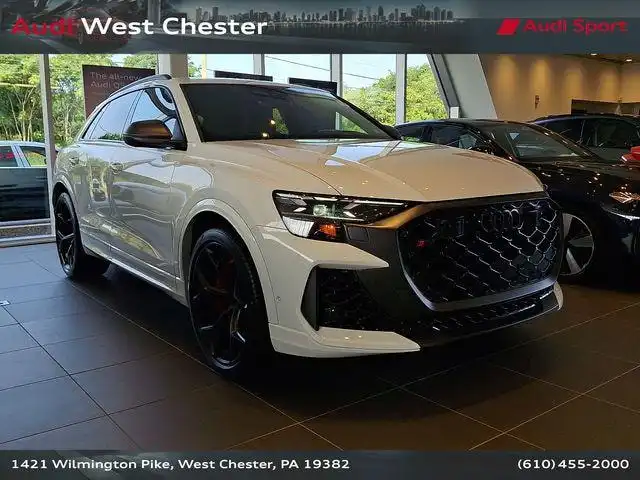2026 Audi RS Q8 Base's photo