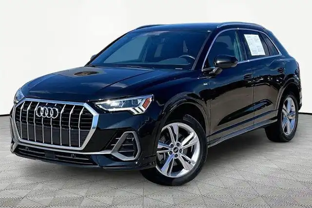 2023 Audi Q3 45 TFSI S Line Premium quattro's photo