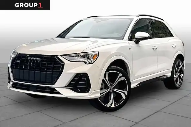 2023 Audi Q3 45 TFSI S Line Premium Plus quattro's photo