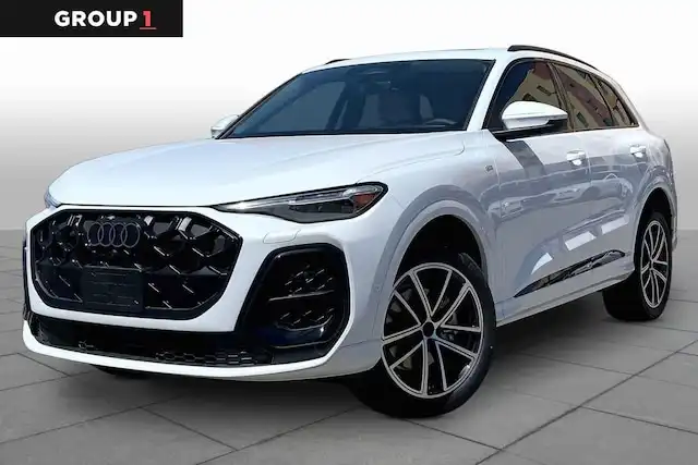 2026 Audi Q5 Premium Plus quattro's photo