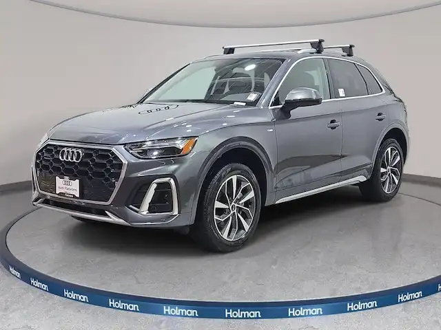 2024 Audi Q5 45 Premium's photo