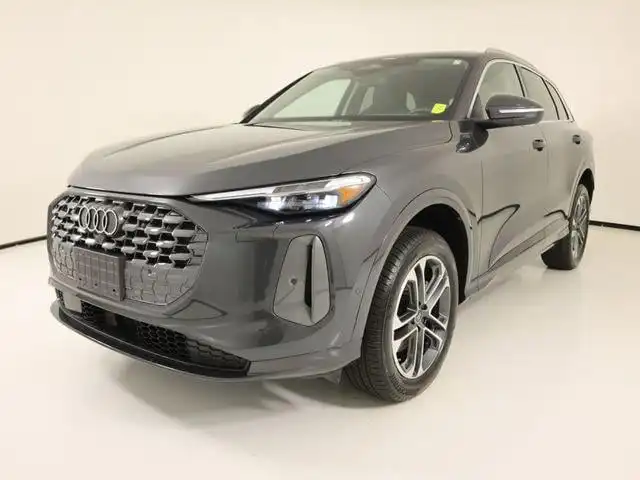 2025 Audi Q5 40 Premium Plus's photo