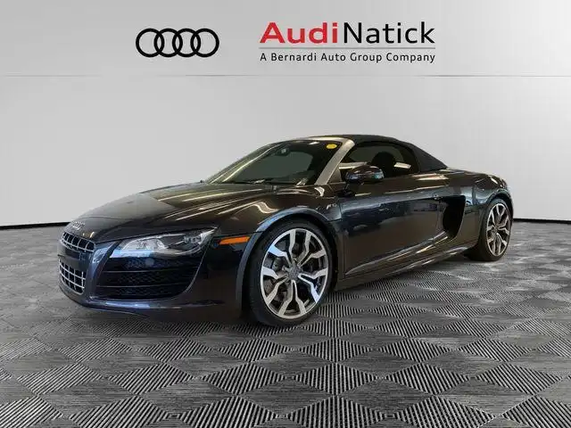 2012 Audi R8 5.2 Spyder quattro R tronic's photo