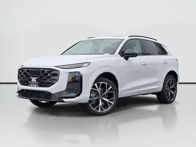 2026 Audi Q3 S Line quattro's photo