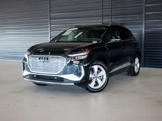 2023 Audi Q4 e-tron 50 Premium quattro's photo
