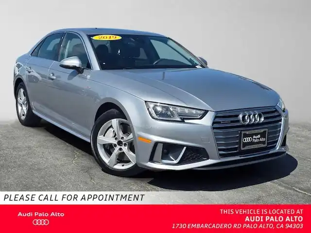 2019 Audi A4 2.0T quattro S tronic Premium's photo