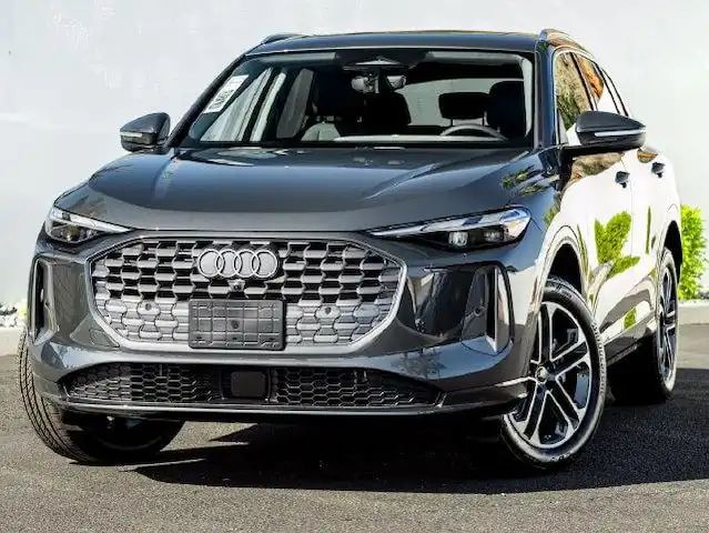 2026 Audi Q5 Premium quattro's photo