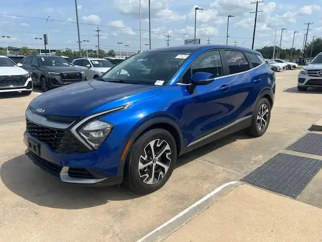 2023 Kia Sportage 2.5 EX AT's photo