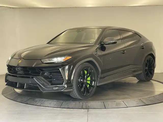 2022 Lamborghini Urus 4.0 V8's photo