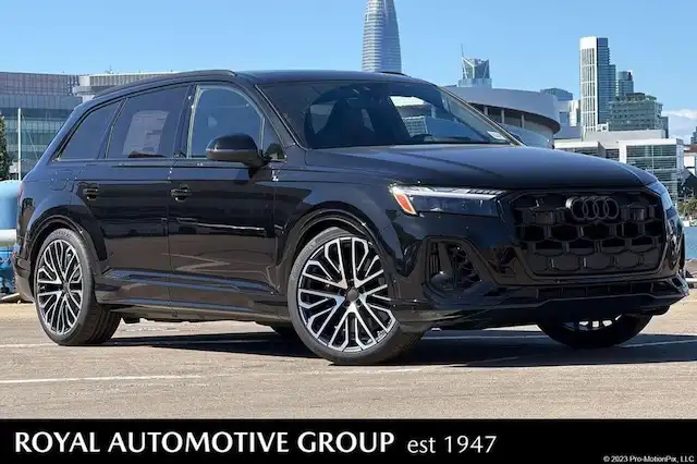 2026 Audi SQ7 Prestige quattro Tiptronic's photo