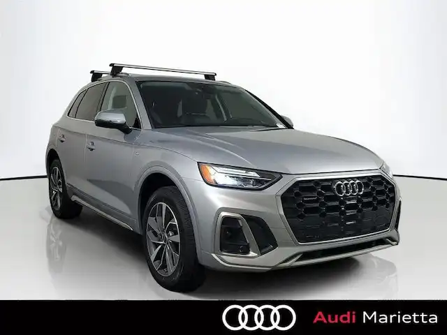 2024 Audi Q5 45 Premium Plus's photo