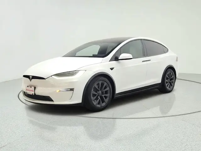 2023 Tesla Model X Long Range photo 1