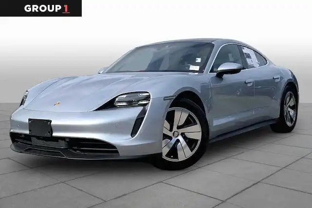 2021 Porsche Taycan 4S's photo