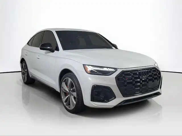 2023 Audi SQ5 Sportback Prestige's photo