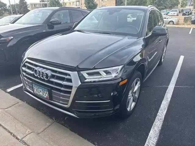 2020 Audi Q5 45 Premium Plus quattro S tronic's photo
