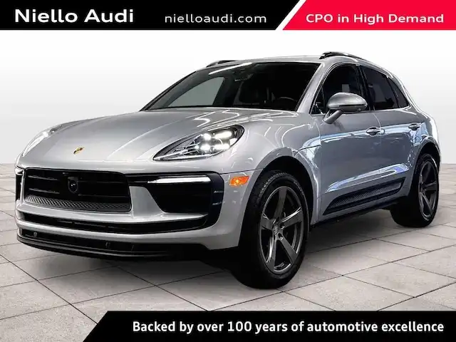 2023 Porsche Macan Base's photo