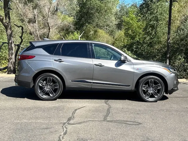 2023 Acura RDX A-Spec Package SH-AWD photo 4