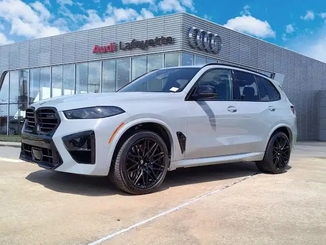 2024 BMW X5 M Competition's photo