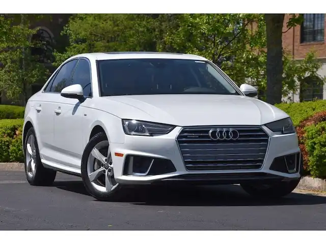 2019 Audi A4 2.0T quattro S tronic Premium's photo