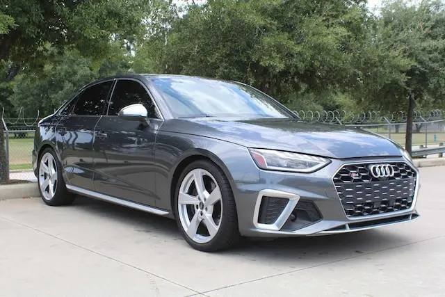 2024 Audi S4 3.0T Premium Plus quattro Tiptronic photo 4