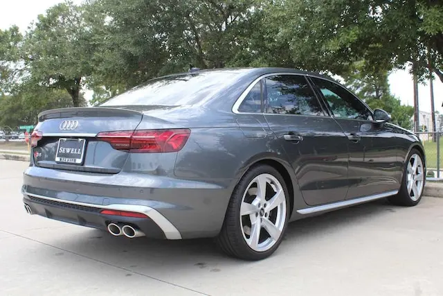 2024 Audi S4 3.0T Premium Plus quattro Tiptronic photo 5