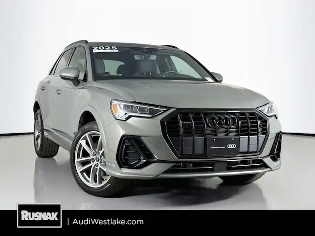 2025 Audi Q3 45 TFSI S Line Premium quattro's photo