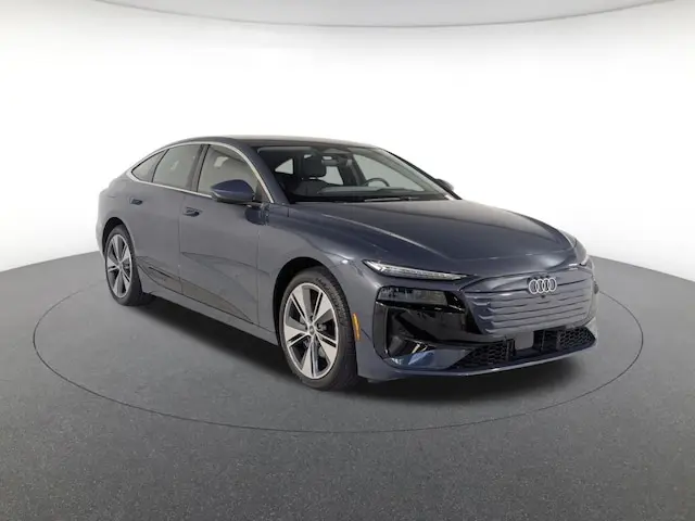 2025 Audi A6 e-tron Premium Plus quattro photo 3