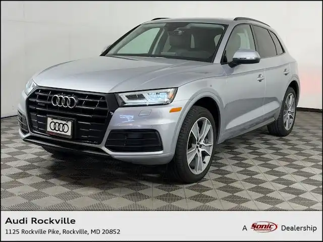 2019 Audi Q5 2.0T quattro S tronic Premium Plus's photo