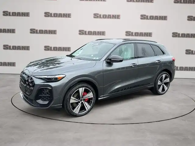 2026 Audi SQ5 Premium Plus quattro's photo